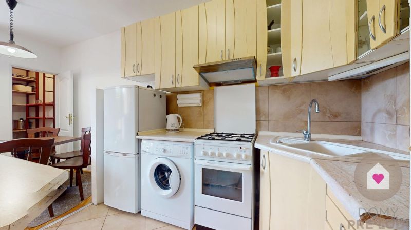 Trnava- Large 4-room apartment 85 m² + loggia | 3 separate rooms 