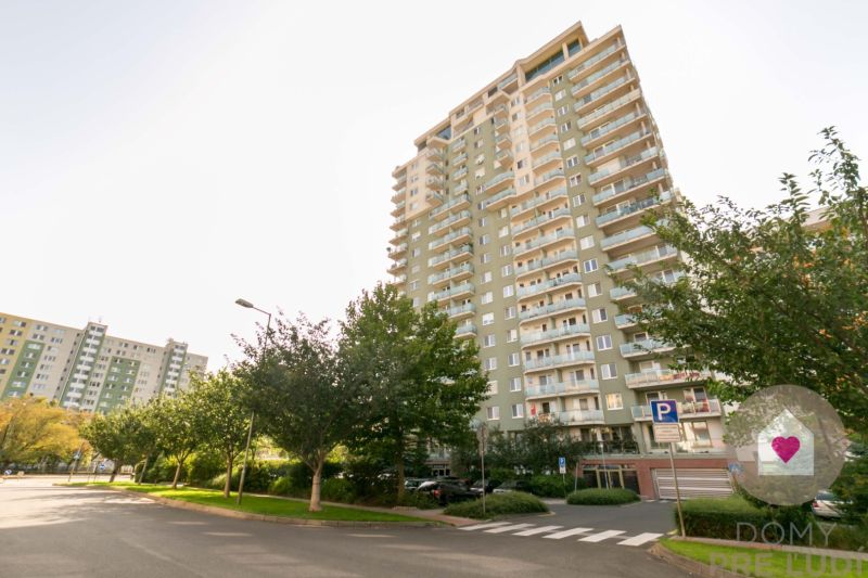 BA/PETRŽALKA -Rent of a 2-room apartment with a view in a new building