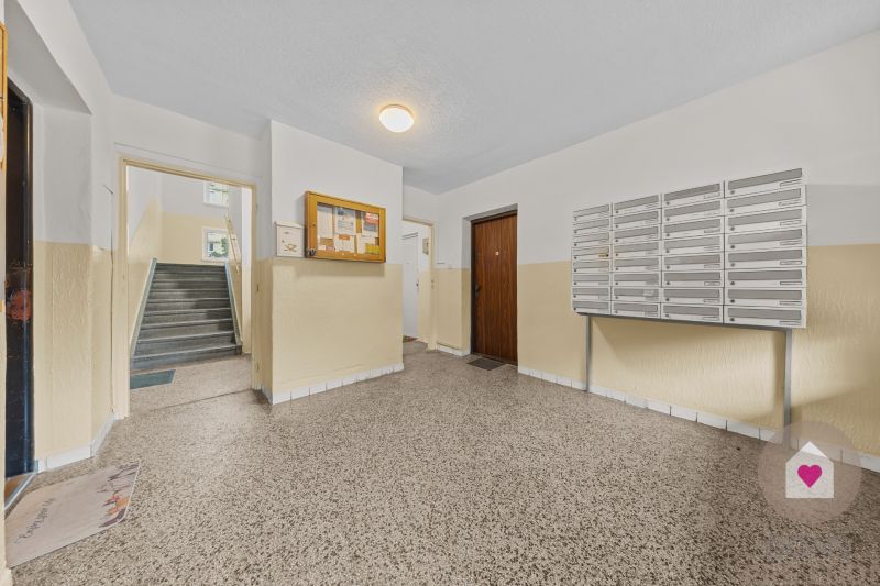 BA/RUŽINOV-Renting a 1-room apartment with a balcony and a cellar 