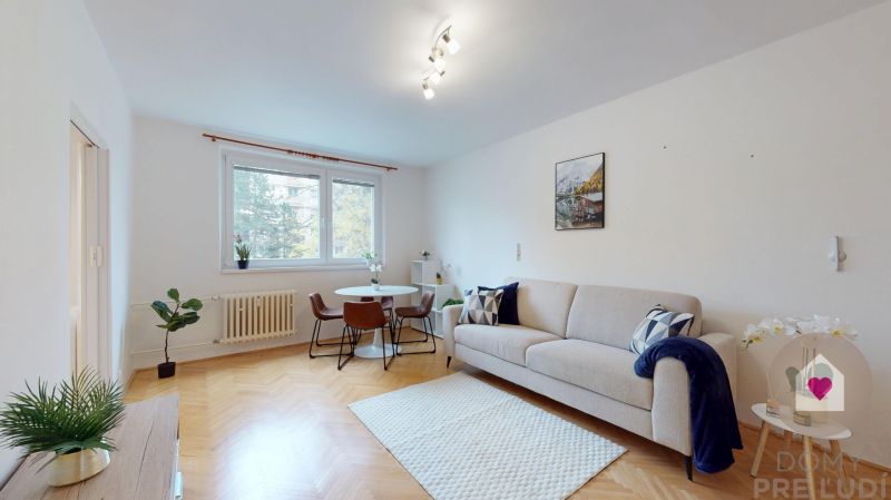 BA/RUŽINOV-Renting a 1-room apartment with a balcony and a cellar 