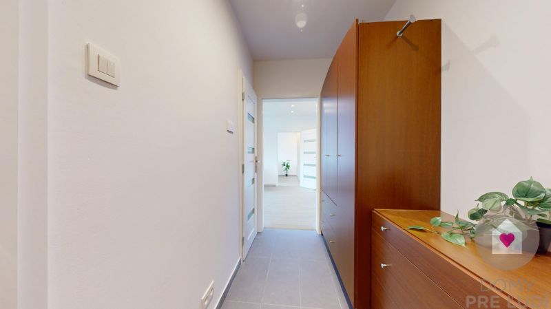 BA/RUŽINOV-2-room apartment with balcony and loggia after recontructio