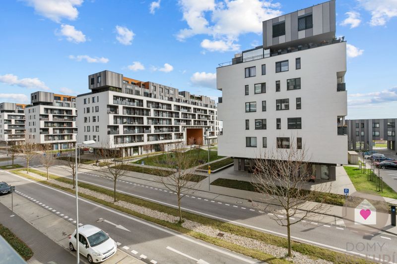 BA/PETRŽALKA-Rent 1-room apartment with air conditioning and balcony 