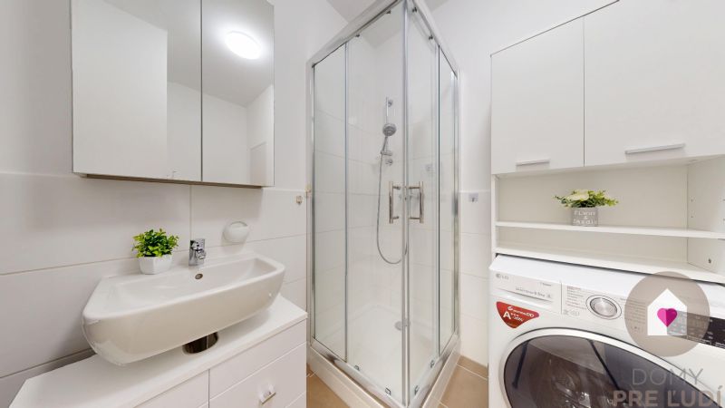 BA/PETRŽALKA-Rent 1-room apartment with air conditioning and balcony 