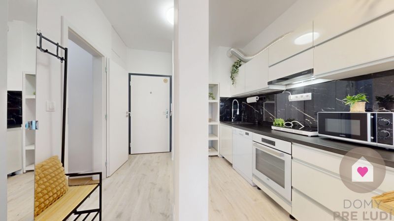 BA/PETRŽALKA-Rent 1-room apartment with air conditioning and balcony 