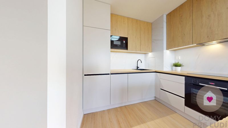 NR/Mlynárce - Furnished new 2-room apartment with parking and balcony