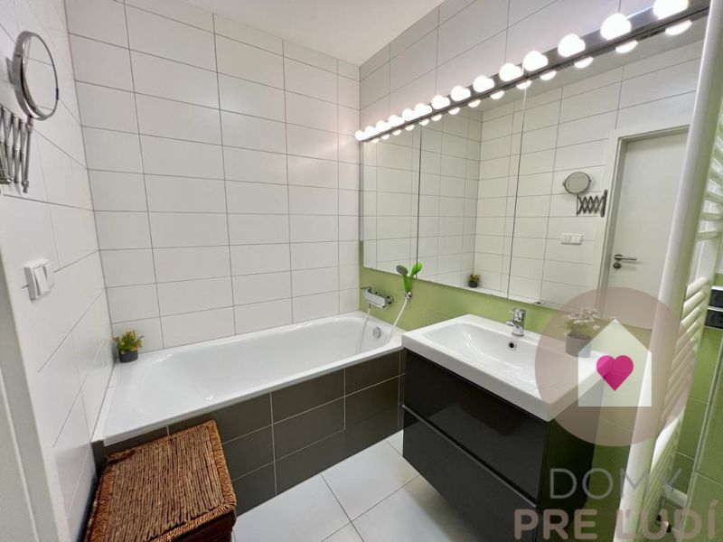 BA/RUŽINOV-Long-term rent of a 2-room apartment with parking space