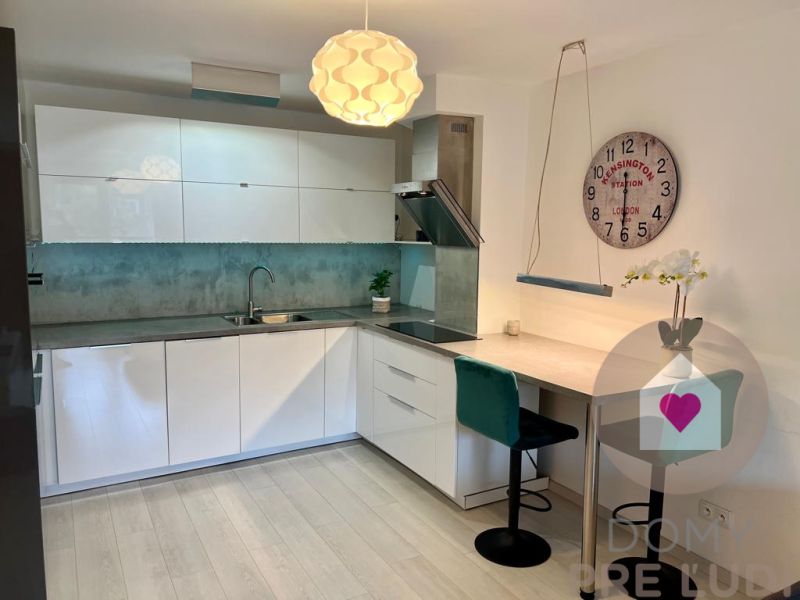BA/RUŽINOV-Long-term rent of a 2-room apartment with parking space