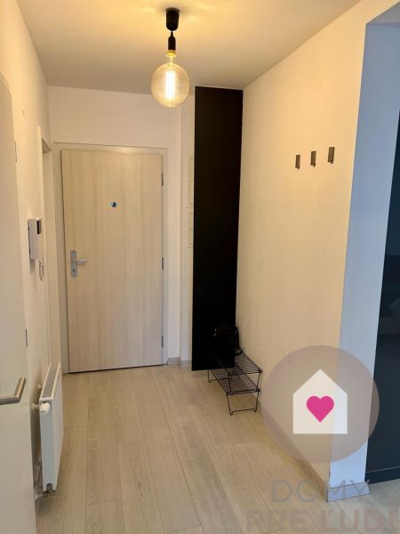 BA/RUŽINOV-Long-term rent of a 2-room apartment with parking space