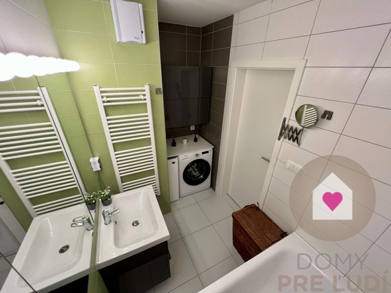 BA/RUŽINOV-Long-term rent of a 2-room apartment with parking space