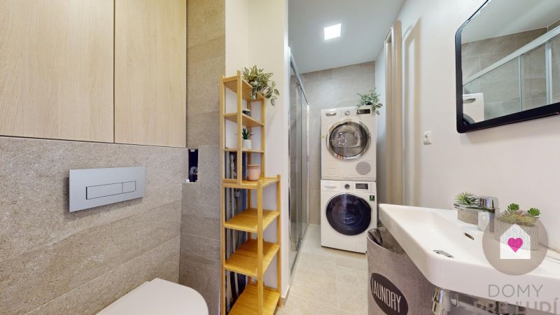 BA/RUŽINOV-Renovated 2 bedroom apartment for rent with a balcony 
