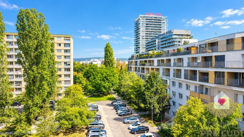 3-Room Apartment for Sale with Balcony and Greenery View | Rumančeková