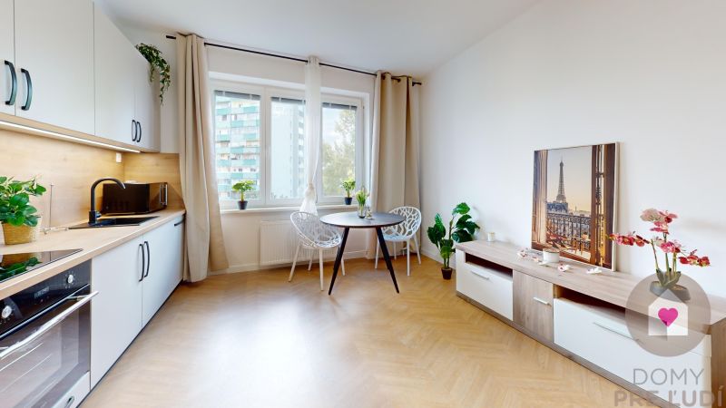 BA/NIVY-Rent of a complet renovated 3-room apartment near Old town
