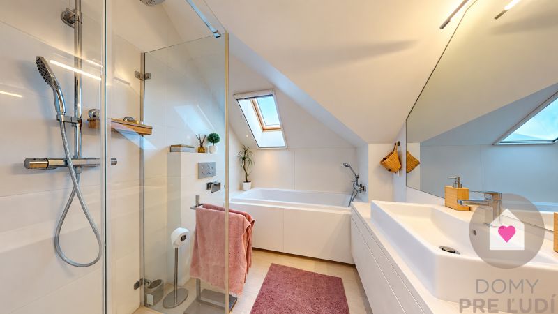 FOR RENT – ATTIC 2-ROOM APARTMENT WITH CHARACTER | FULLY FURNISHED 