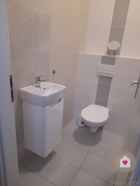 Rent One bedroom apartment, One bedroom apartment, Ľadová, Bratislava 