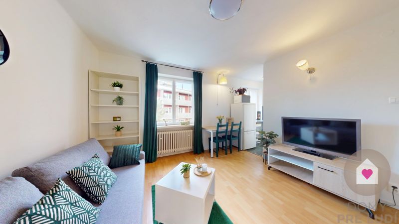 BA/KRAMÁRE - A stylish studio apartment after partial reconstruction