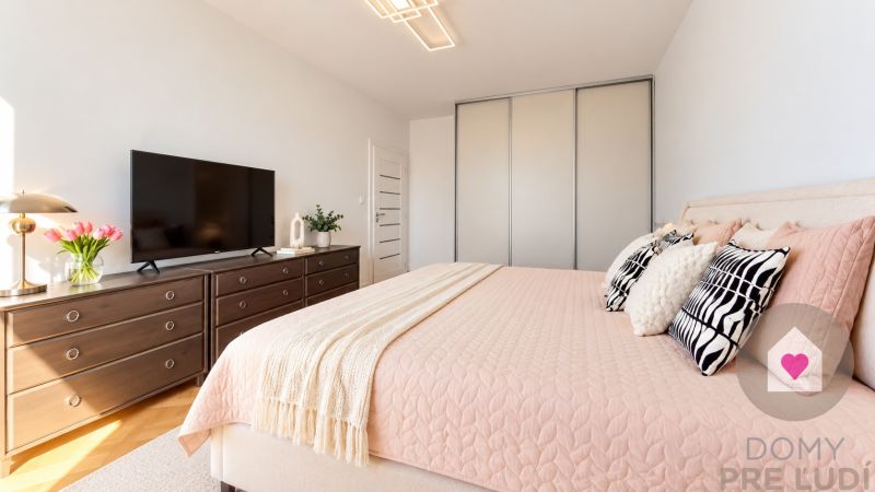 BA/NIVY-Rent of a complet renovated 3-room apartment near Old town