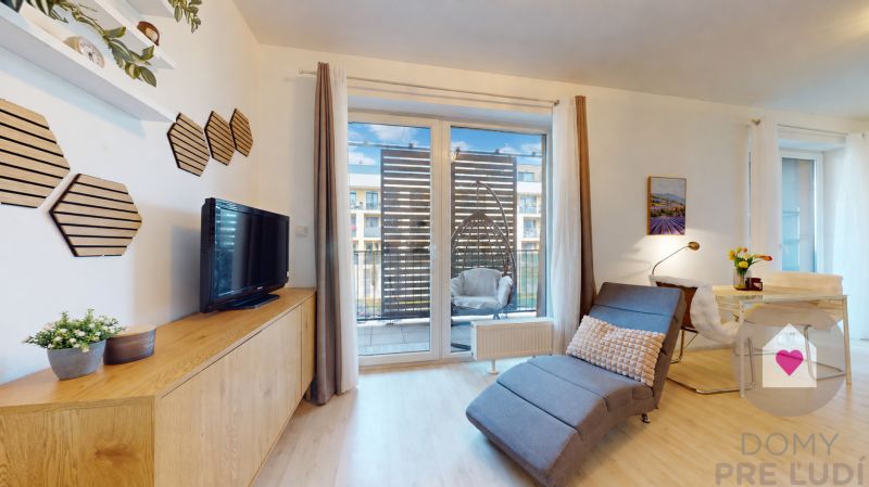 SLNEČNICE–VILADOMY|Bright 2-room apartment with a 25 m² terrace