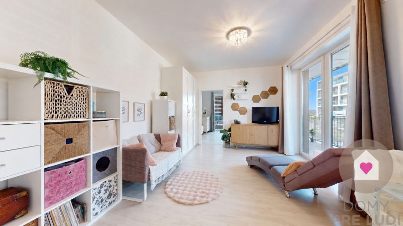 SLNEČNICE–VILADOMY|Bright 2-room apartment with a 25 m² terrace