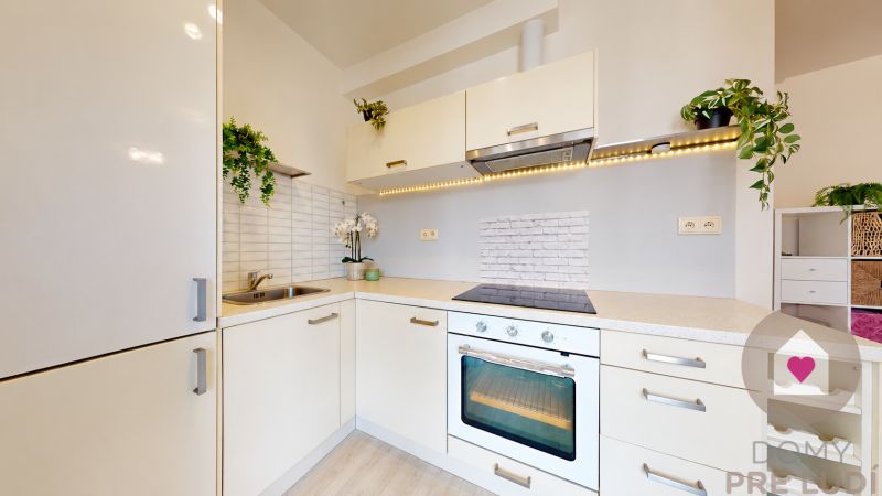 SLNEČNICE–VILADOMY|Bright 2-room apartment with a 25 m² terrace