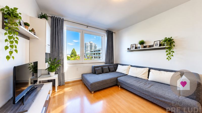 3-Room Apartment for Sale with Balcony and Greenery View | Rumančeková