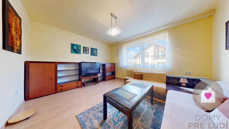 Lozorno–RENTAL of a furnished 3-room detached house- courtyard, garage