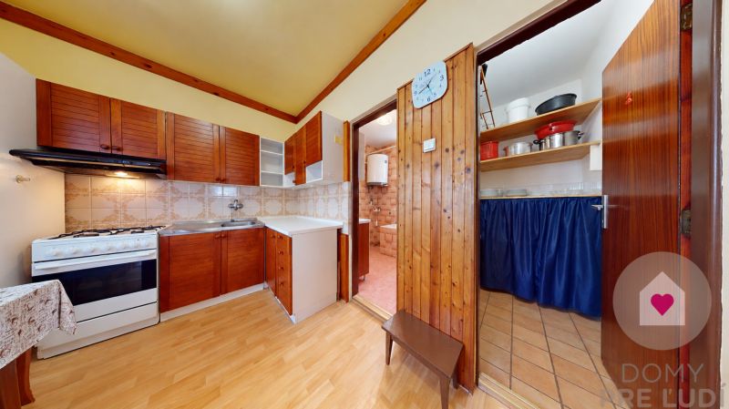 Lozorno–RENTAL of a furnished 3-room detached house- courtyard, garage