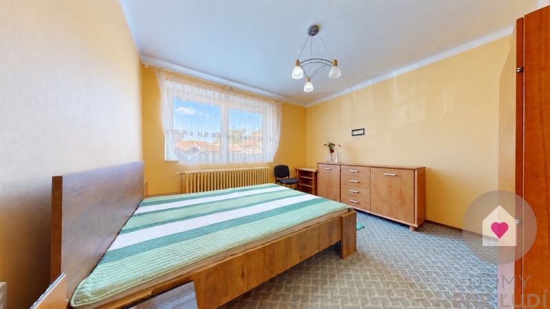 Lozorno–RENTAL of a furnished 3-room detached house- courtyard, garage