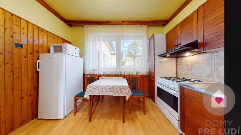 Lozorno–RENTAL of a furnished 3-room detached house- courtyard, garage