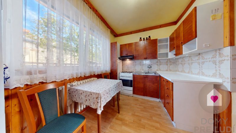 Lozorno–RENTAL of a furnished 3-room detached house- courtyard, garage
