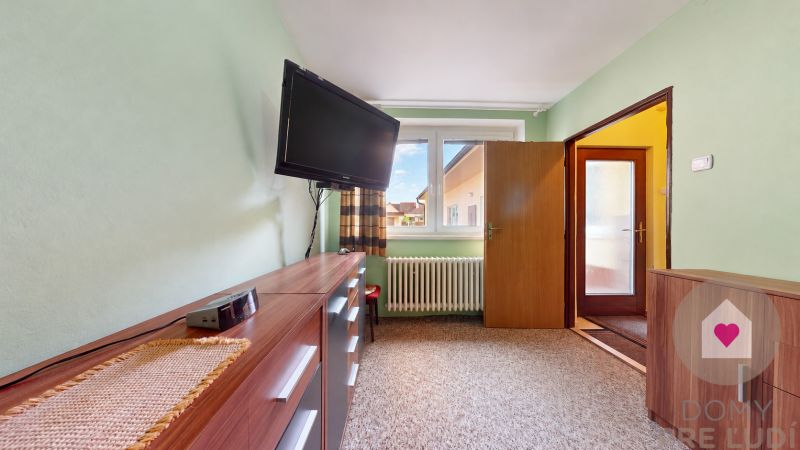 Lozorno–RENTAL of a furnished 3-room detached house- courtyard, garage