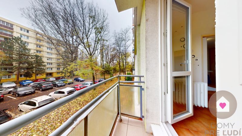 BA/RUŽINOV-Renting a 1-room apartment with a balcony and a cellar 